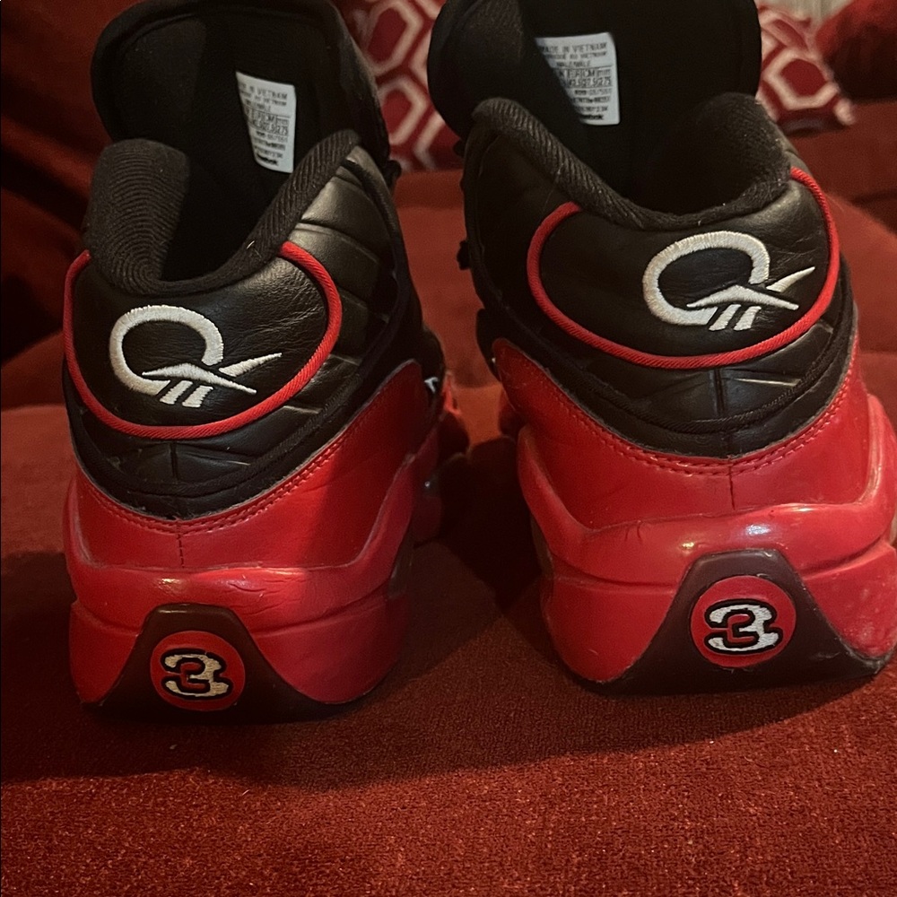 Reebok Black and Red Athletic Shoes - Picture 2 of 6